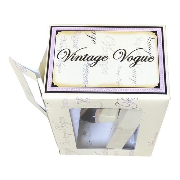 Lava Vintage Vogue Sculpted Shoe Scented Decorative Candle Lead-Free 10.6oz - Picture 10 of 14